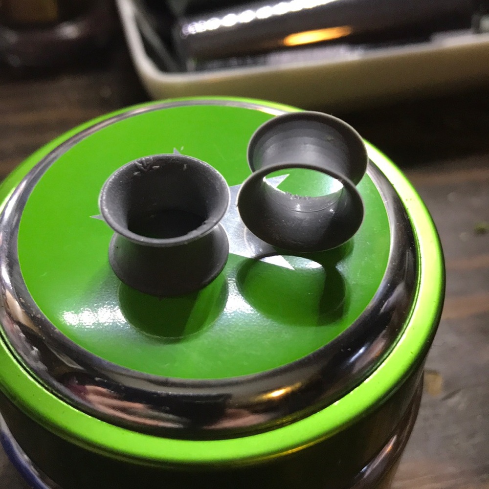 Kaos 00g Grey Tunnels